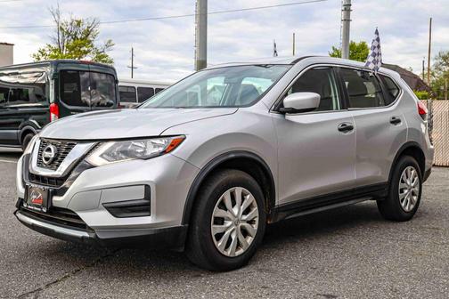 Brilliant Silver 2017 Nissan Rogue S