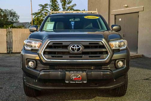 2016 Toyota Tacoma SR5