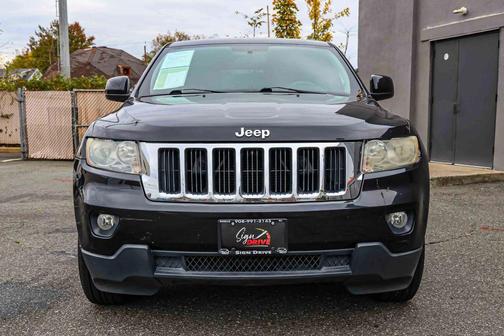 2012 Jeep Grand Cherokee Laredo