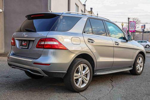 Silver 2012 Mercedes-Benz M-Class 4MATIC
