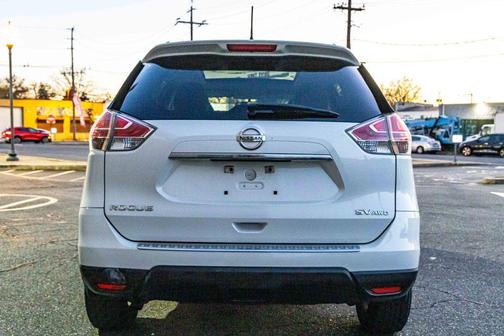 2016 Nissan Rogue SV