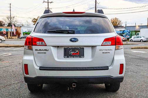 2012 Subaru Outback 3.6R Limited