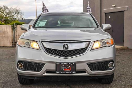 Silver 2014 Acura RDX Technology