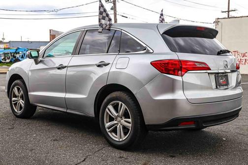 Silver 2014 Acura RDX Technology
