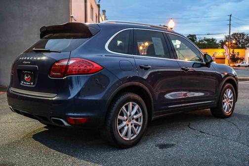 2012 Porsche Cayenne Cayenne