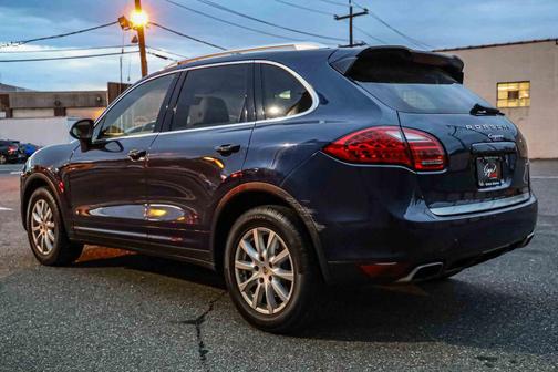 2012 Porsche Cayenne Cayenne