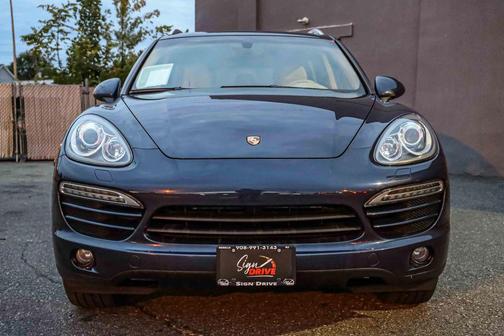 2012 Porsche Cayenne Cayenne