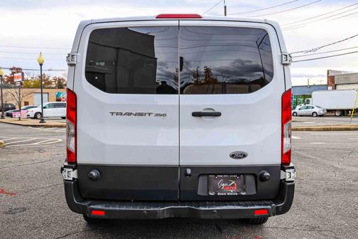 2016 Ford Transit-350 XL