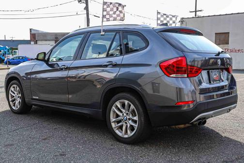 Mineral Gray Metallic 2015 BMW X1 xDrive 28i