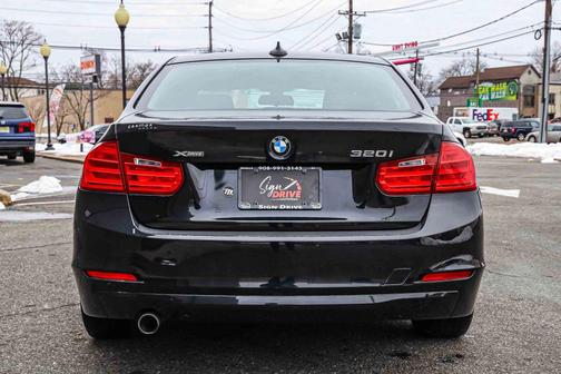 2015 BMW 320 i