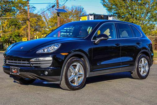 2014 Porsche Cayenne Platinum Edition