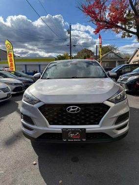 2020 Hyundai TUCSON SE