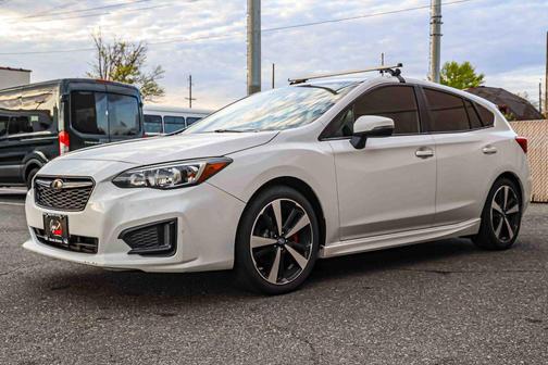 Crystal White Pearl 2019 Subaru Impreza 2.0i Sport