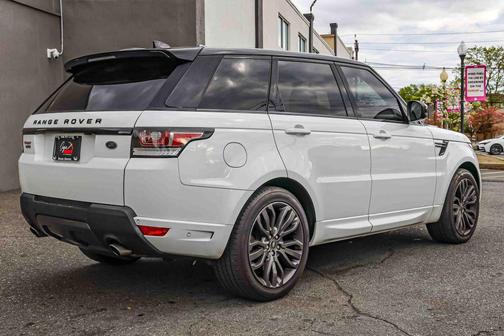 White 2017 Land Rover Range Rover Sport 3.0L Supercharged HSE Dynamic