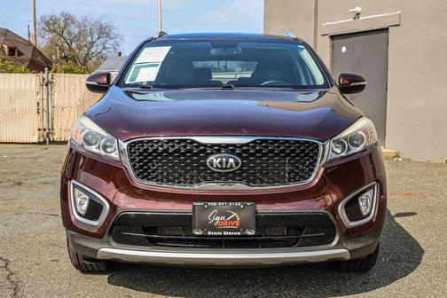 Dark Cherry 2016 Kia Sorento EX