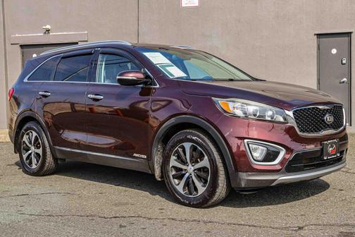 Dark Cherry 2016 Kia Sorento EX