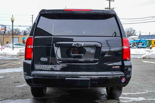 2017 Chevrolet Suburban LT