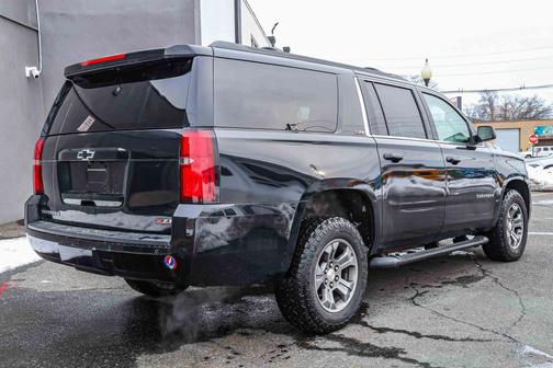 2017 Chevrolet Suburban LT