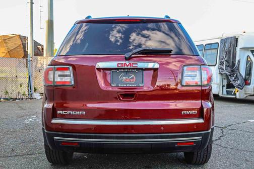 Crimson Red Tintcoat 2016 GMC Acadia SLE-2