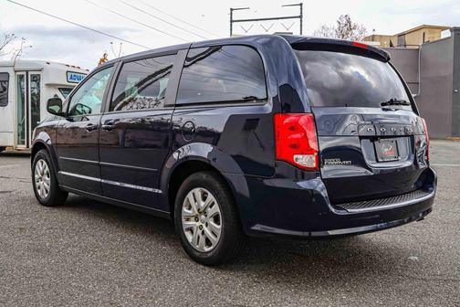 2014 Dodge Grand Caravan AVP/SE