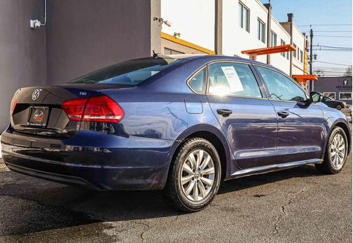 2015 Volkswagen Passat 1.8T S