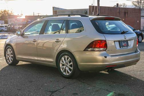 2013 Volkswagen Jetta SportWagen SE