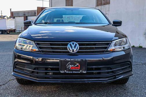 Black 2017 Volkswagen Jetta 1.4T S