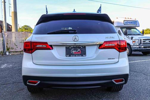 White Diamond Pearl 2016 Acura MDX SH-AWD