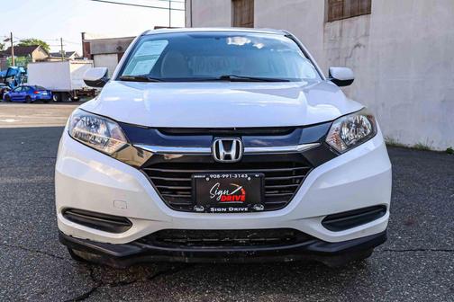 White Orchid Pearl 2016 Honda HR-V LX