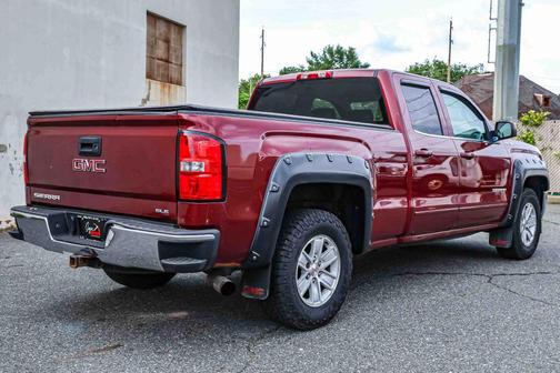 Red 2014 GMC Sierra 1500 SLE