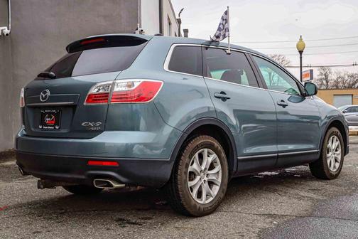 Dolphin Gray Mica 2011 Mazda CX-9 Touring
