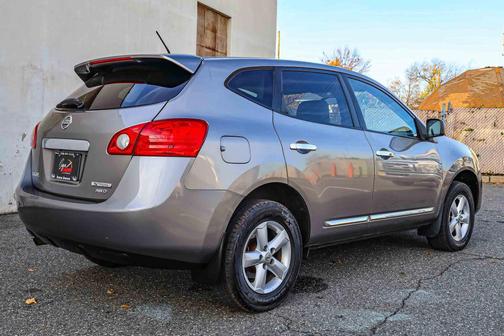 2012 Nissan Rogue S