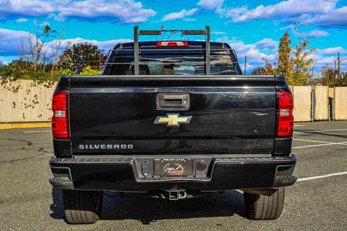 2017 Chevrolet Silverado 1500 Custom