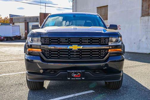 2017 Chevrolet Silverado 1500 Custom