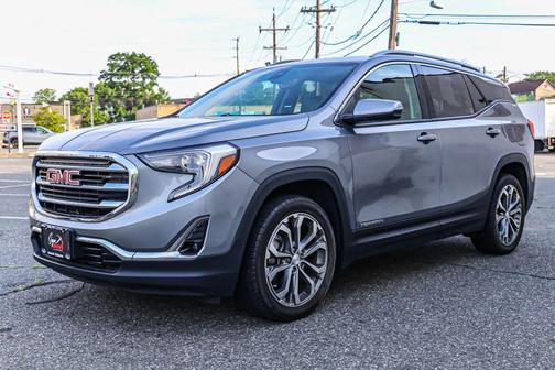 Gray 2018 GMC Terrain SLT
