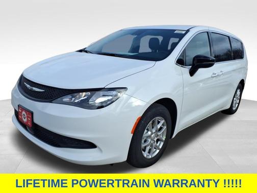 2026 Chrysler Voyager LX