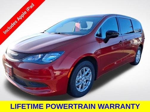 2026 Chrysler Voyager LX