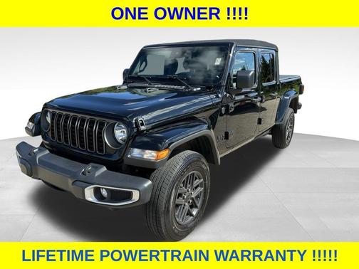 2024 Jeep Gladiator Sport
