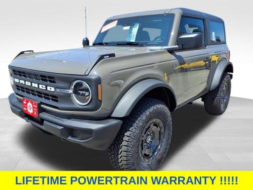 2025 Ford Bronco Base