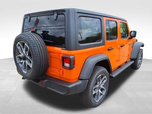 2025 Jeep Wrangler 4xe Sport