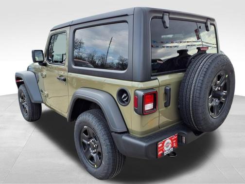 2025 Jeep Wrangler Sport