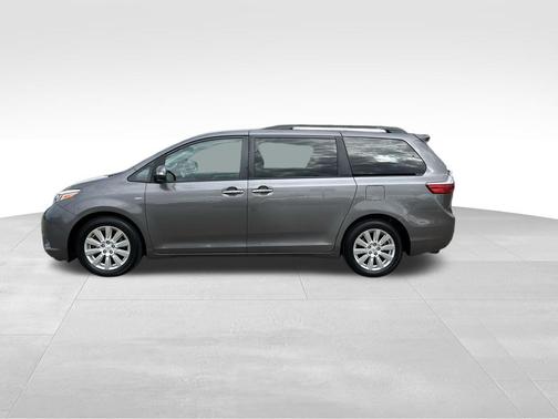 2017 Toyota Sienna XLE Premium