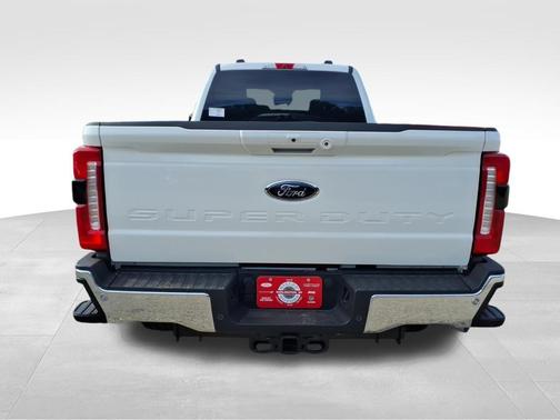 2026 Ford F-350 Lariat Super Duty