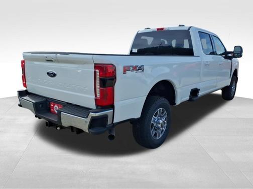 2026 Ford F-350 Lariat Super Duty