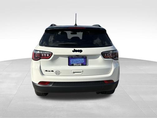 2021 Jeep Compass Altitude