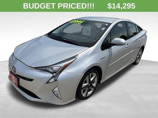 2017 Toyota Prius Three Touring