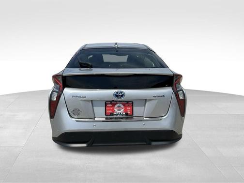 2017 Toyota Prius Three Touring