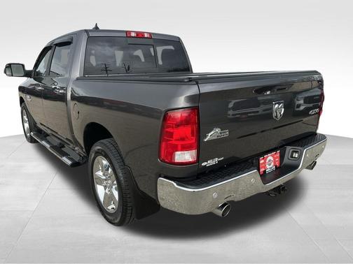 Granite Crystal Clearcoat Metallic 2018 RAM 1500 Big Horn