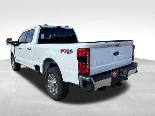 2023 Ford F-350 Lariat Super Duty