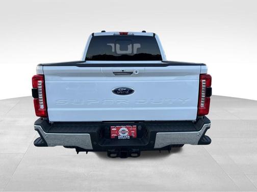 2023 Ford F-350 Lariat Super Duty